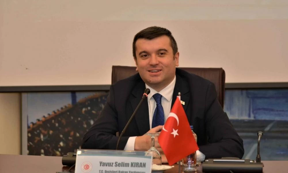 Κατηγορίες Τούρκου υφυπουργού Εξωτερικών για το πως αντιμετωπίζει η Ελλάδα του μετανάστες